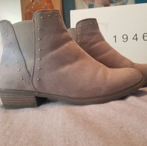 Cato Boots size 9W